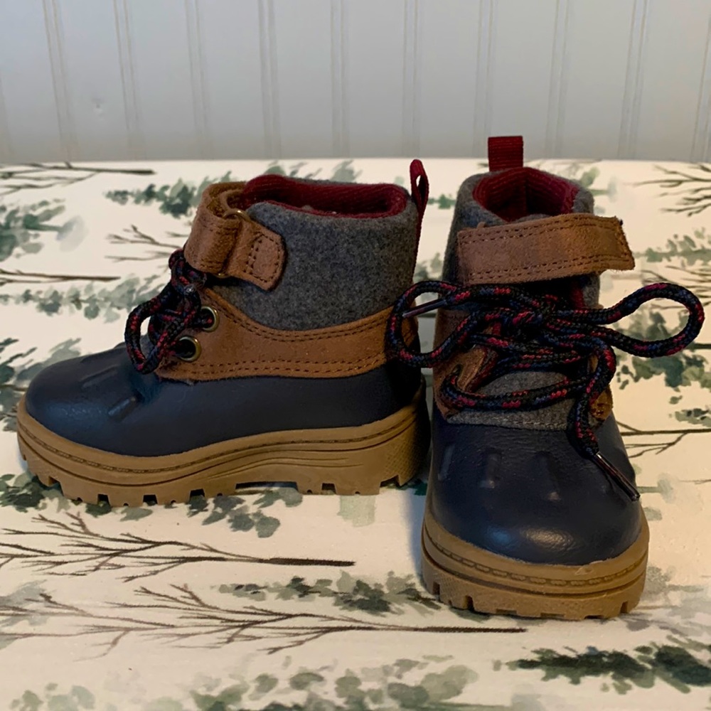 Carter's toddler duck boots